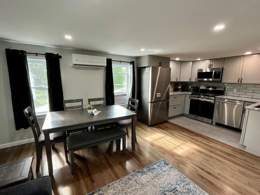 2 Bed Berkshire Getaway @ Stephentown Hotel Exteriér fotografie